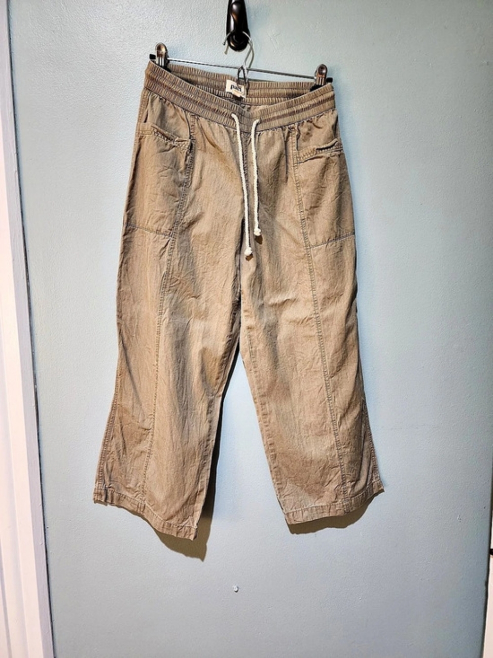 Pact Organic Cotton Daily Twill Crop Pant-- Medium